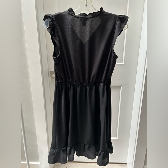 Monteau Black Button-Up Dress - Picture 5 of 5